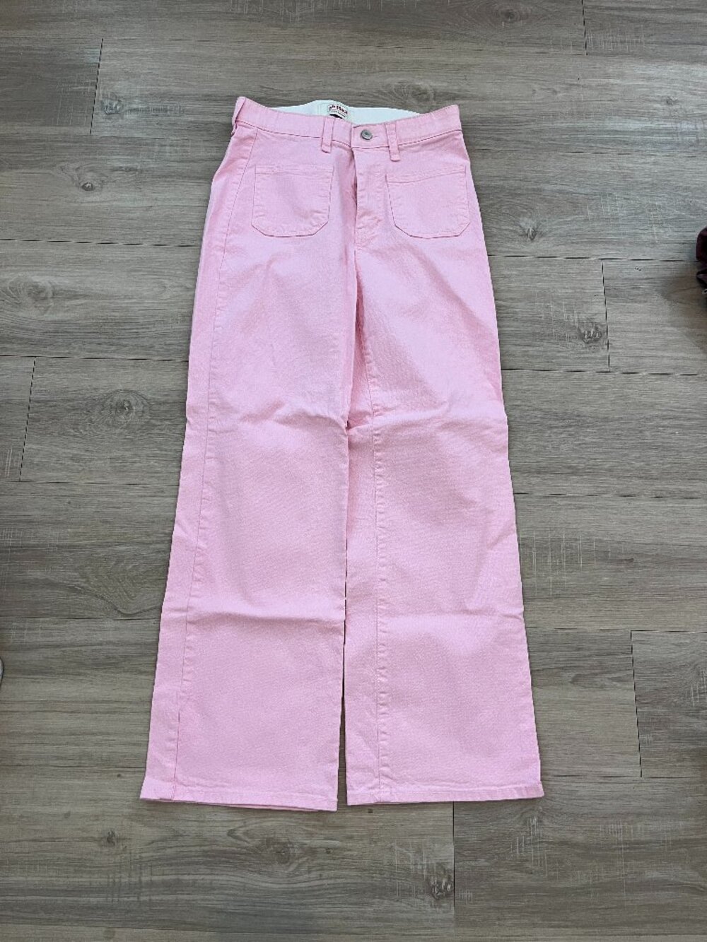 Pink Pants from South Korea